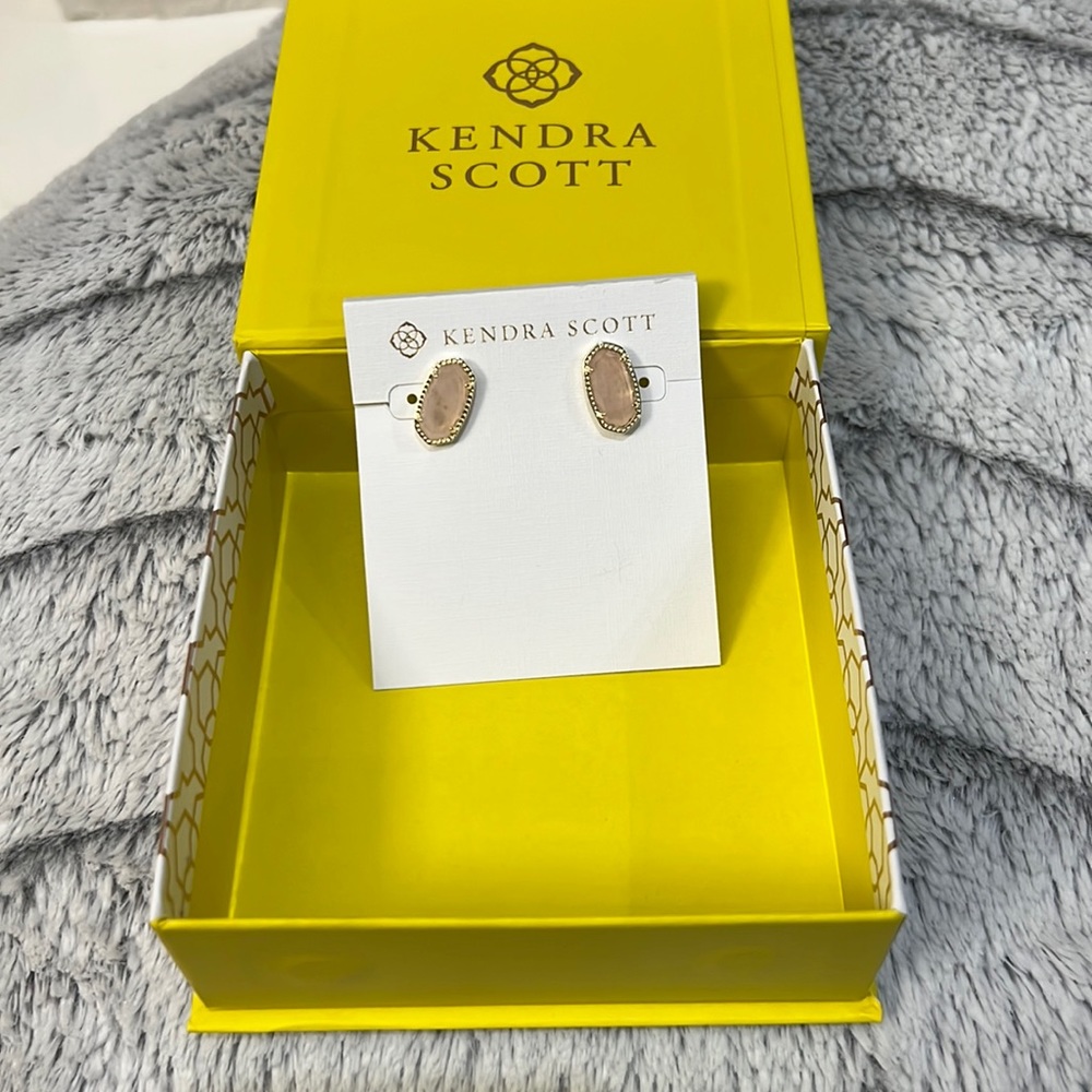 Kendra Scott Ellie rose quartz Earring’s